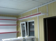 Настенные стеллажи фото №12 Торговые стеллажи КиевМетСервис Настенные стеллажи фото №12 Торговые стеллажи КиевМетСервис