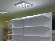 Пристінні стелажі фото №11 Торгові стелажі КиевМетСервис Пристінні стелажі фото №11 Торгові стелажі КиевМетСервис