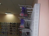 Перфоровані стелажі фото №3 Торгові стелажі КиевМетСервис Перфоровані стелажі фото №3 Торгові стелажі КиевМетСервис